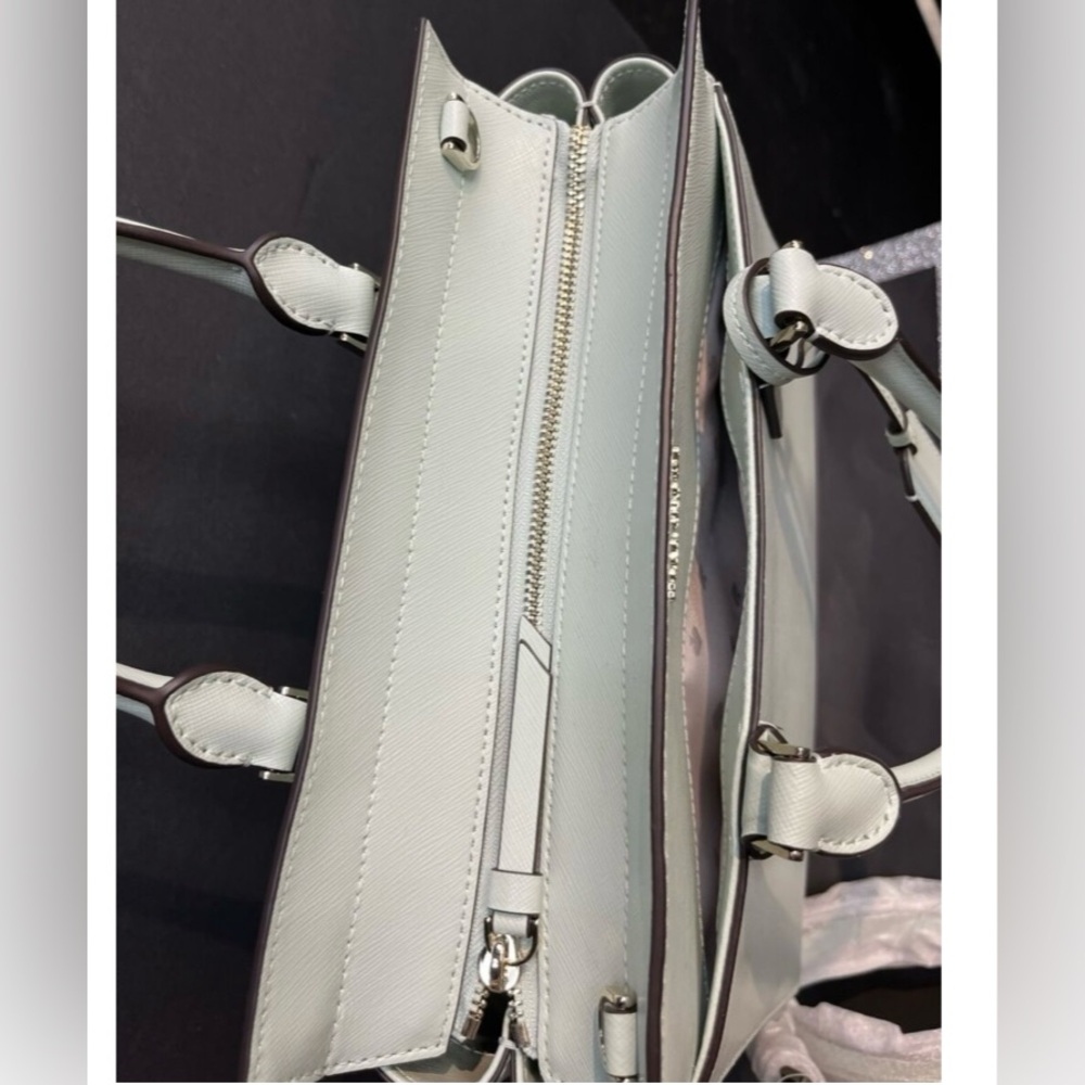 kate spade White Handbag - Picture 9 of 14